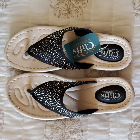 Nwt Cliffs sandals size 11 - Picture 2 of 6